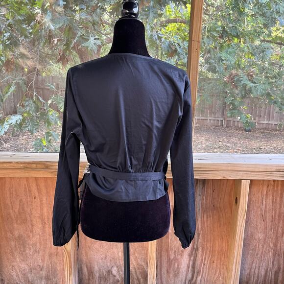 Modcloth Women's Black Long Sleeve Wrap Blouse Size XL. NEW - Picture 3 of 8